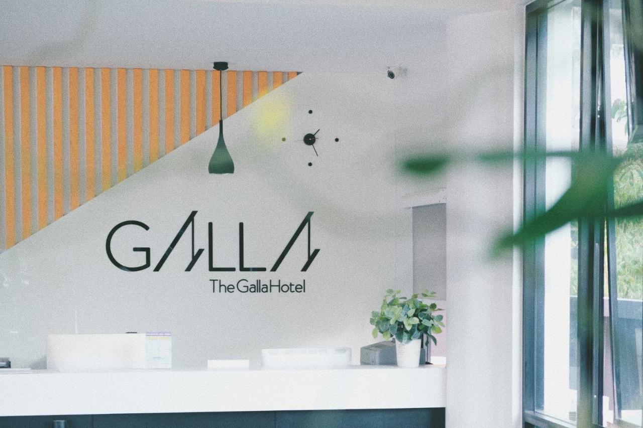 The Galla Hotel Ранонг Екстериор снимка
