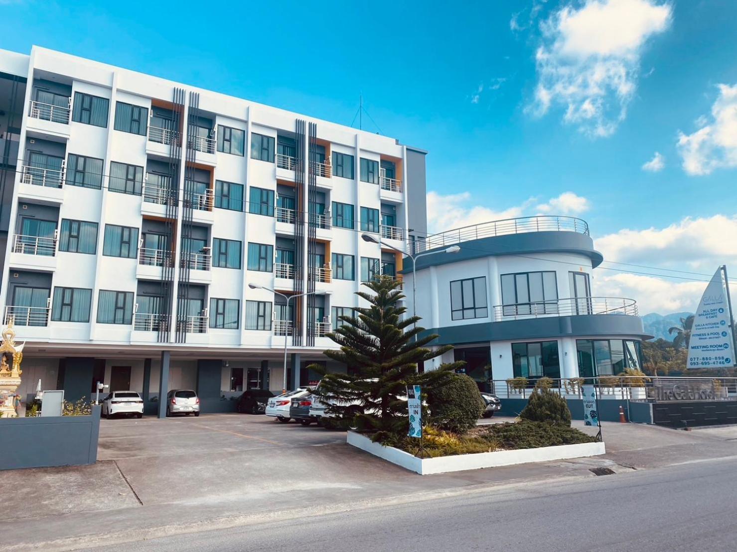 The Galla Hotel Ранонг Екстериор снимка